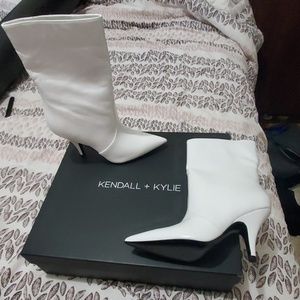 Kendall + Kylie Calie White Leather Ankle Boots